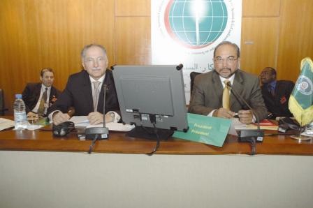 في المؤتمر الصحفي لأمين عام المؤتمر الاسلامي